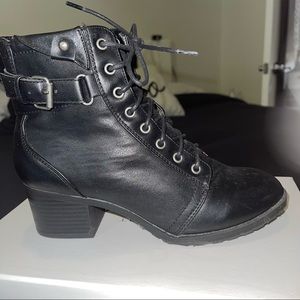 Booties Lace Up